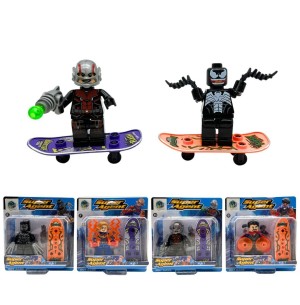 BONECO GUARDIÃO 8CM C/ SKATE